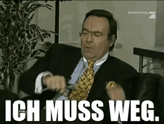 ich-muss-weg.gif.93cdc49682a085f2dd34339cb33eb38e.gif